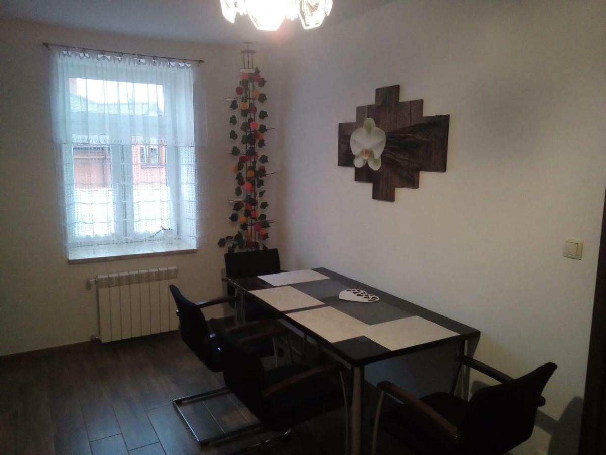 Nowy Apartament W Centrum Wlodawy Apartamento Włodawa Exterior foto